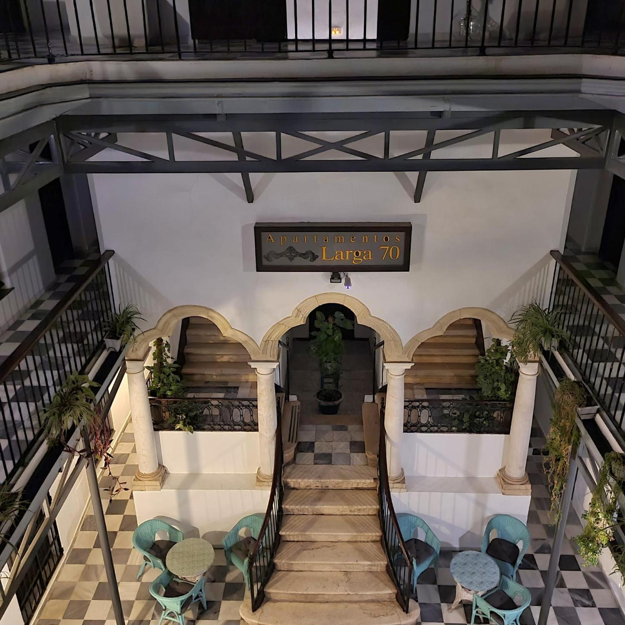 Apartamentos Larga 70 엘푸에르토데산타마리아 외부 사진